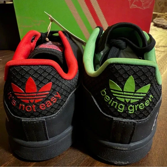 Adidas Stan Smith Marvel Hulk & Thor Sneakers - 9M - Picture 5 of 12